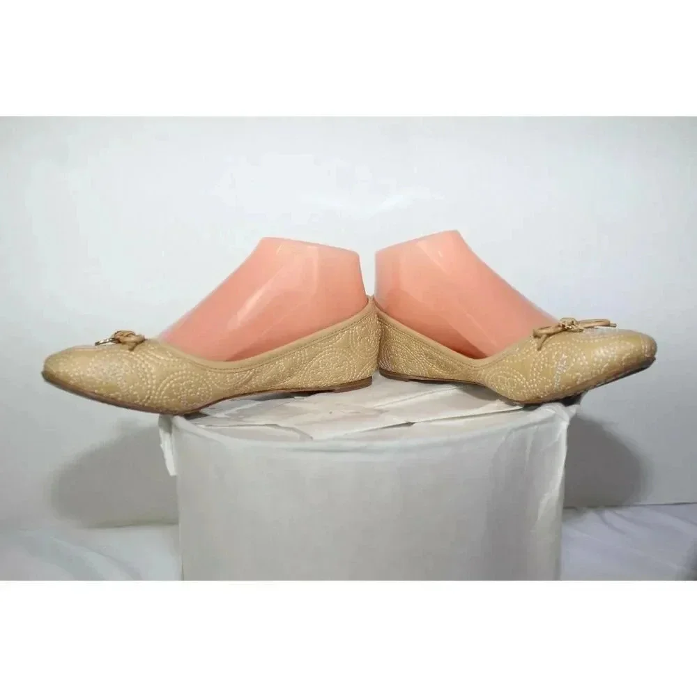 ladies TORY BURCH flats size 6M